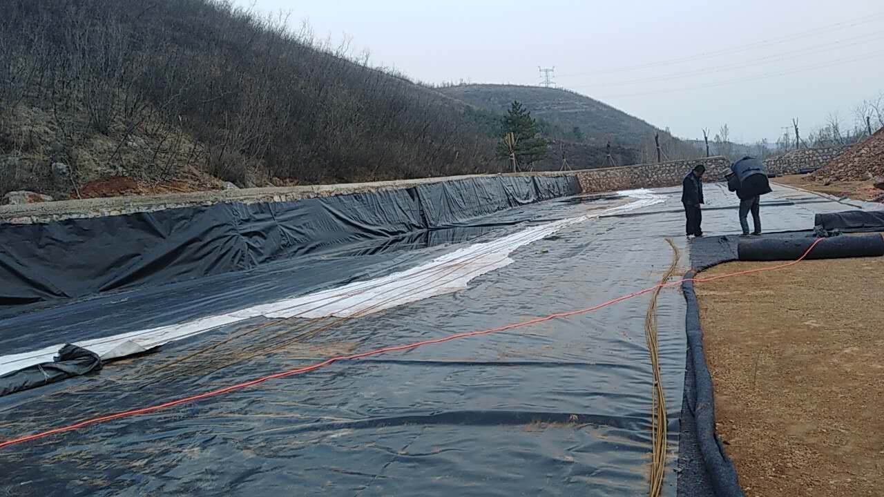 分析防滲膜在水利水電工程優點及缺點