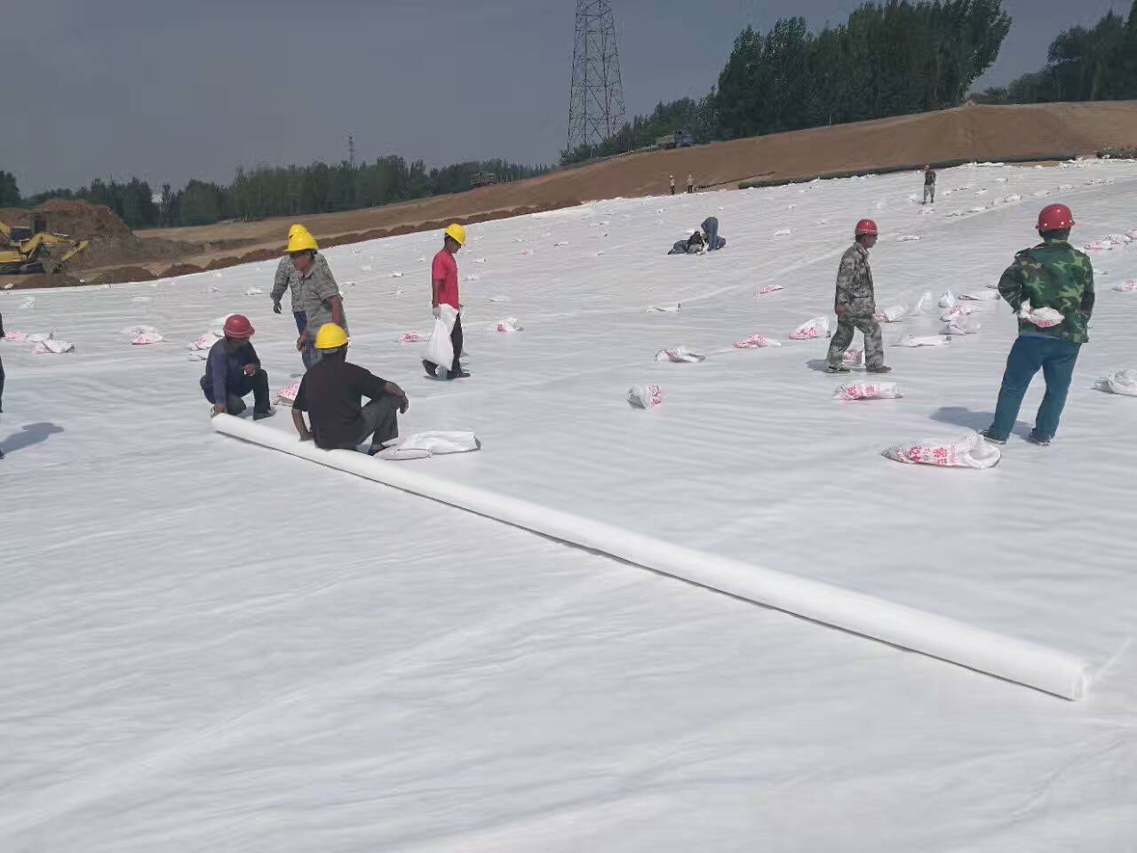 複合午夜精品一区二区三区在线视频膜鋪設一定需要經驗豐富的操作人員嗎？